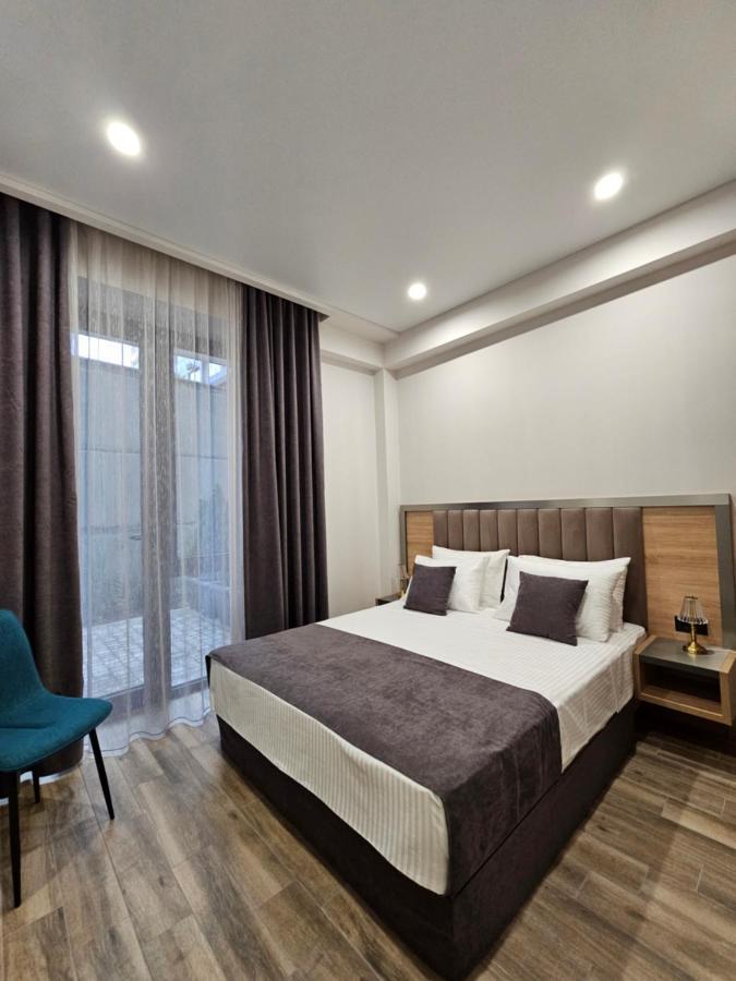 יירבאן Orion Aparthotel מראה חיצוני תמונה
