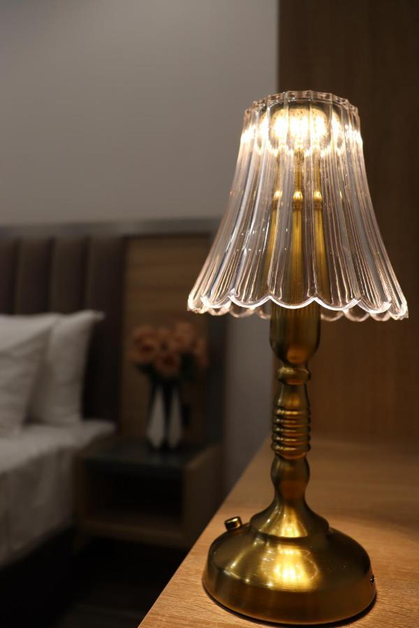 יירבאן Orion Aparthotel מראה חיצוני תמונה