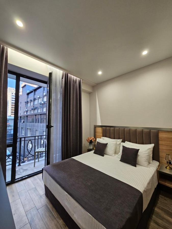 יירבאן Orion Aparthotel מראה חיצוני תמונה