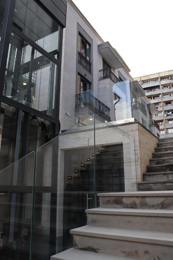 יירבאן Orion Aparthotel מראה חיצוני תמונה