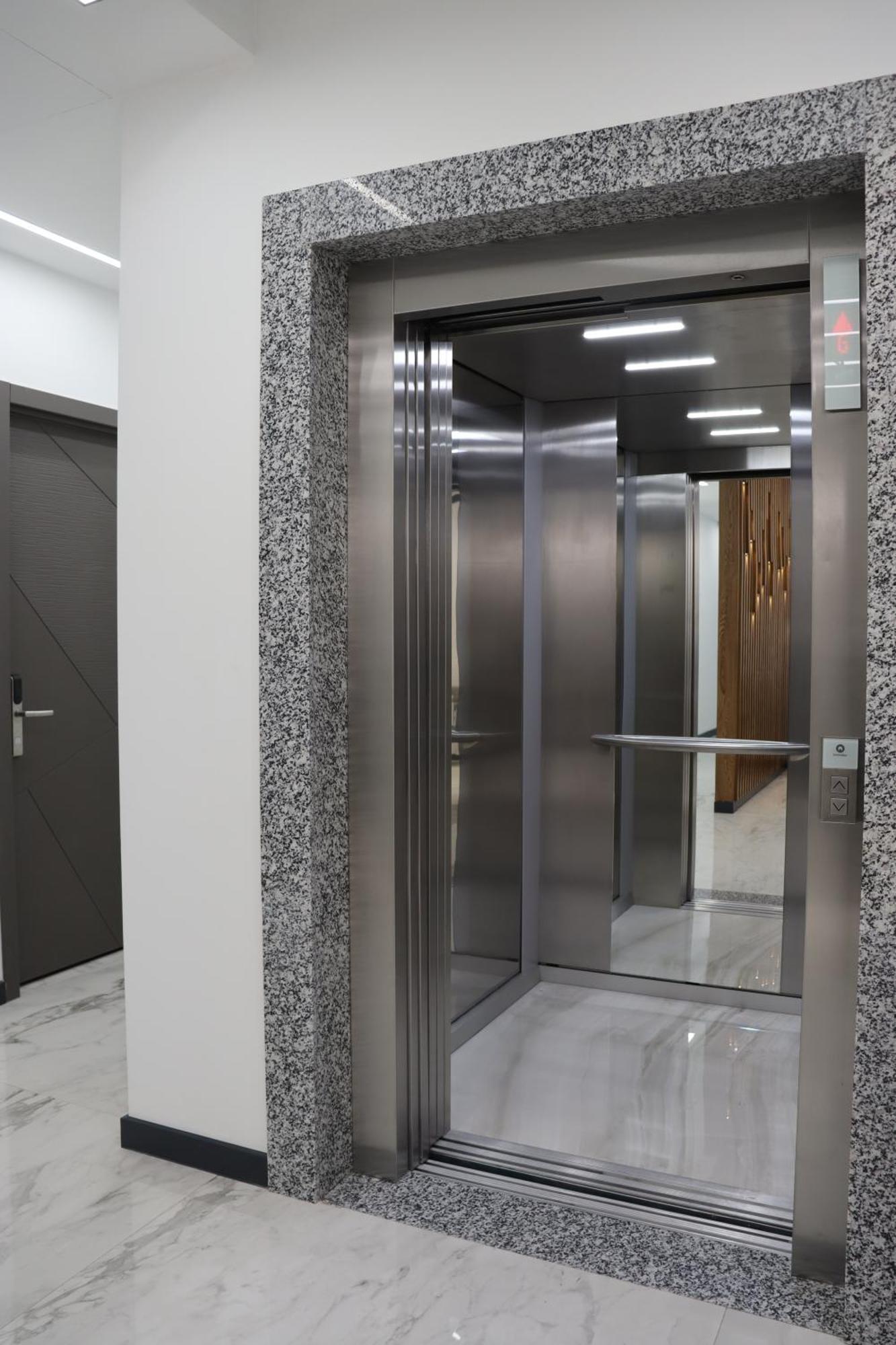 יירבאן Orion Aparthotel מראה חיצוני תמונה